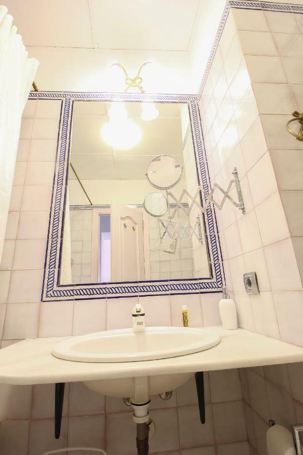 Apartamento Trajano Sevilla Exterior foto