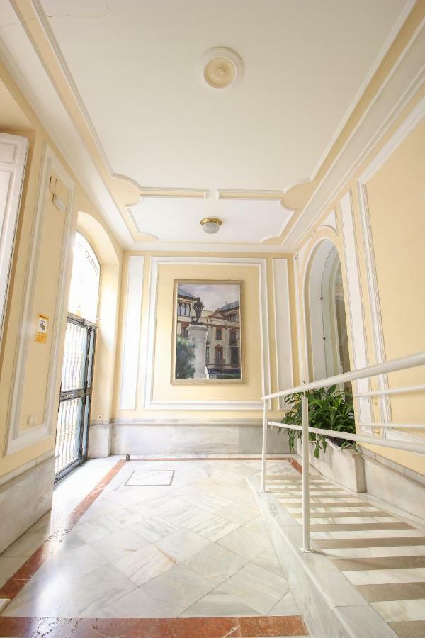 Apartamento Trajano Sevilla Exterior foto