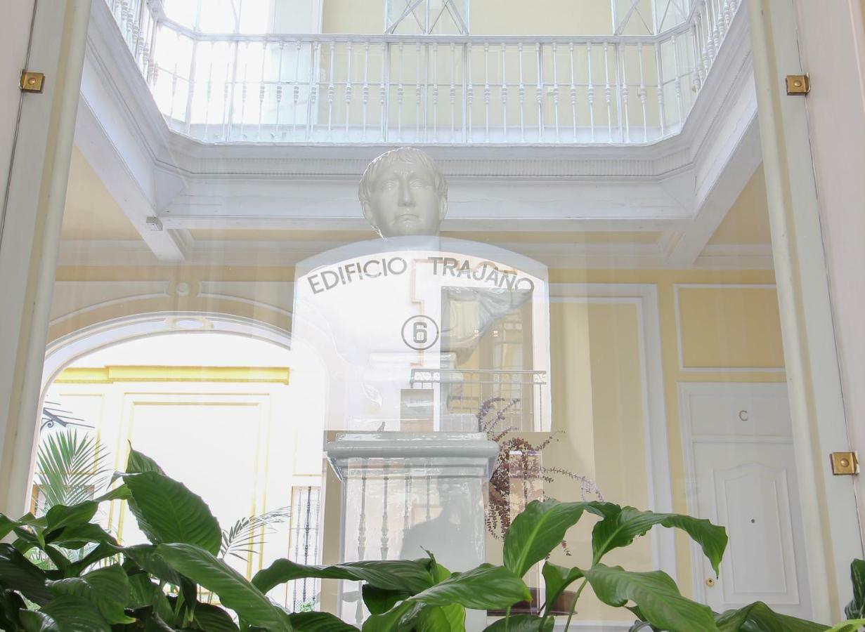 Apartamento Trajano Sevilla Exterior foto